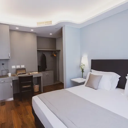 Callistos & Ξενοδοχείο Tricase