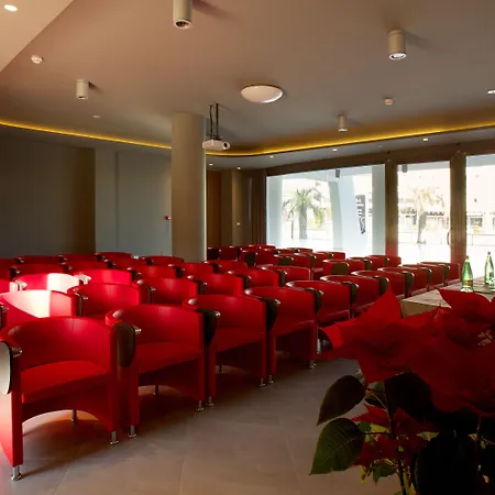 Callistos & Ξενοδοχείο