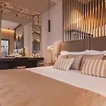 Hotel Callistos & 4*