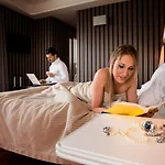 Hotel Callistos &