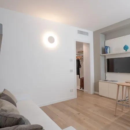 Hotel Callistos & Tricase